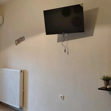 Apartment Penelope Leptokaryá